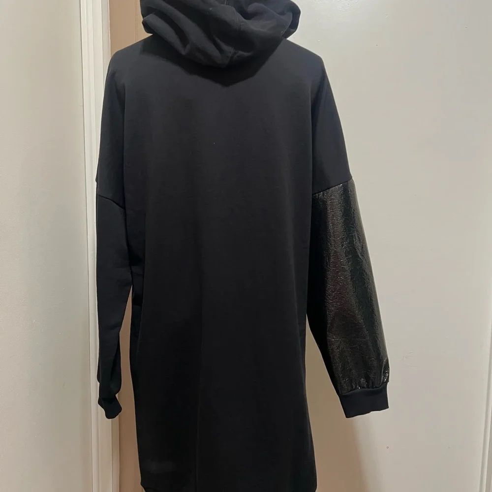 ASOS Women Size 6 Black Long Sleeve Hooded Dress/ Hoodie Metallic New - Picture 5 of 9